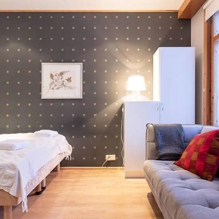 Cozy 1 Bedroom Apt And Free Parking By The Railway Station Oulu Luaran gambar
