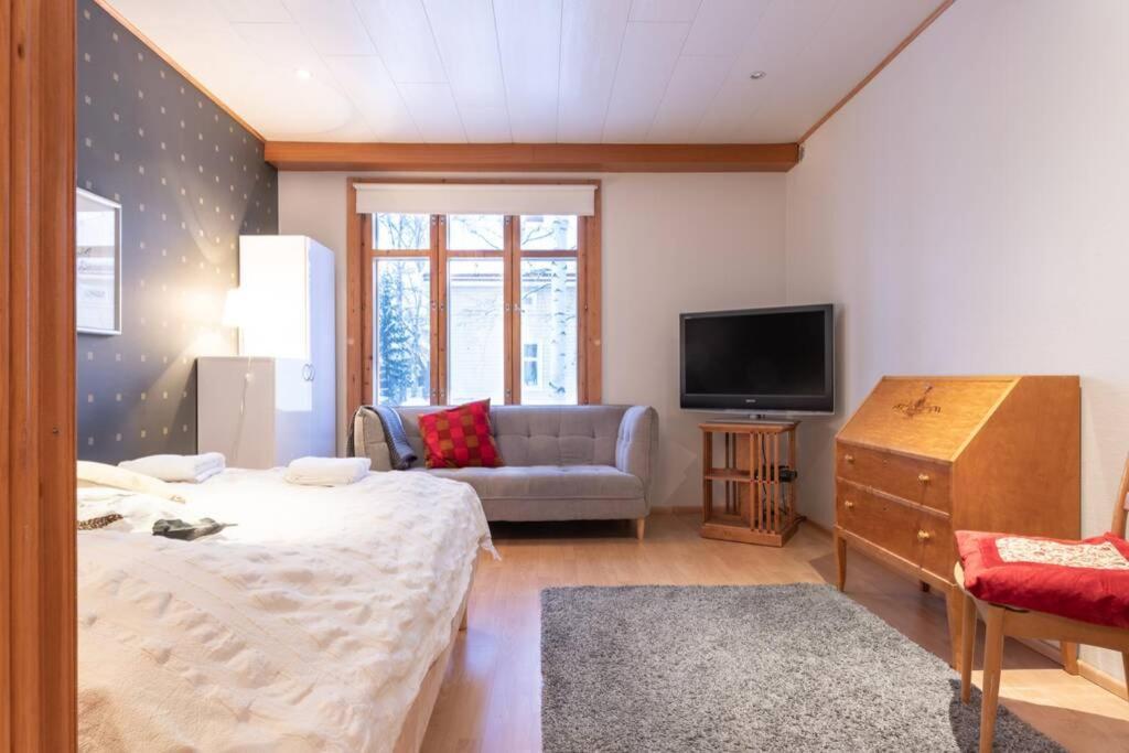 Cozy 1 Bedroom Apt And Free Parking By The Railway Station Oulu Luaran gambar